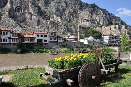 Başkan Özdemir: Amasya’yı görmediyseniz en güzelini görmediniz