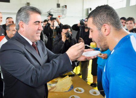 Başkan Özdemir: Rakiplerimiz güçlü olabilir, ama bizde çok güçlüyüz