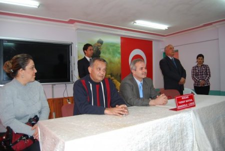 Başkan Özgan'dan liselilere tavsiye: Bol bol kitap okuyun