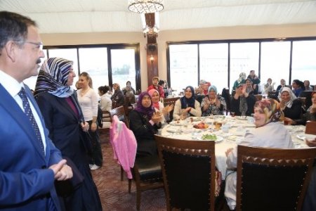 Başkan Özhaseki: Batıda neye imrenmişsem, onu şehrimize taşıdık