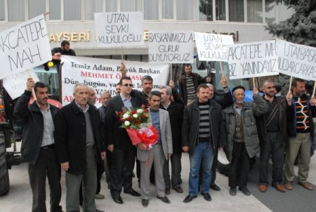 Başkan Özhaseki Kendisi Hakkında Savcılığa Suç Duyurusunda Bulunacak