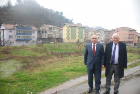 Başkan Posbıyık, yurt için arsa gösterdi