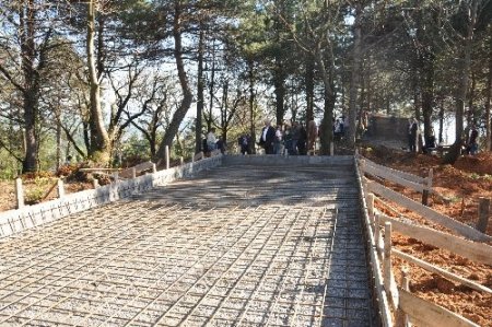 Başkan Posbıyık ve beraberindeki heyet mahallelerde incelemede bulundu