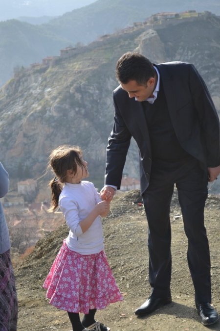 Başkan Sezer, mahallelerde vatandaşların sorununu dinliyor