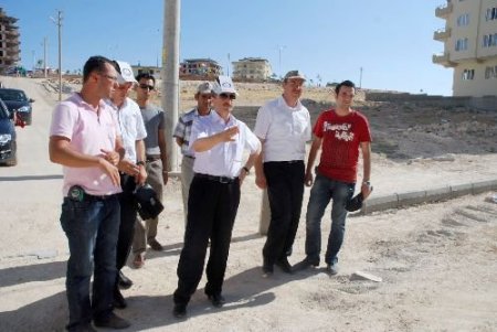 Başkan Tahmazoğlu, Engelsiz Parkı'ndaki Çalışmaları İnceledi