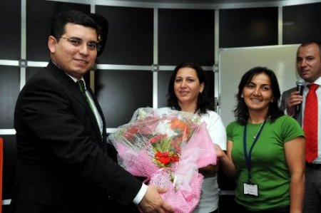 Başkan Tütüncü, Avrupalı Sendikacılara Demokratikleşme Sürecini Anlattı