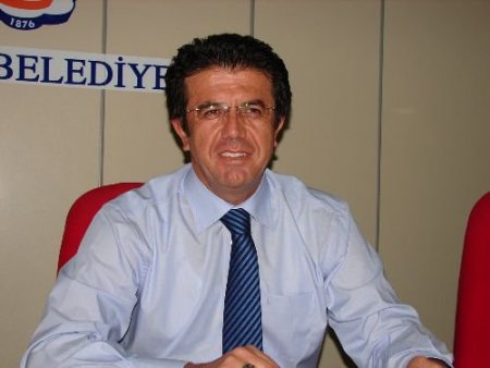 Başkan Zeybekçi:16 Mahallenin İçme Suyu Şebekesini Yeniledik