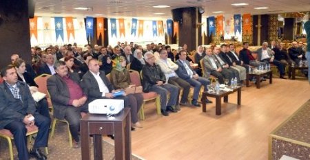 ”Başkanlık, diktatörlüktür sistemi değil, muhalefet konuyu çarpıtıyor”