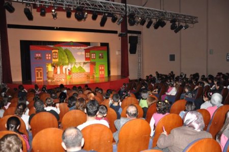 Başkent Tiyatroları sezonu açtı