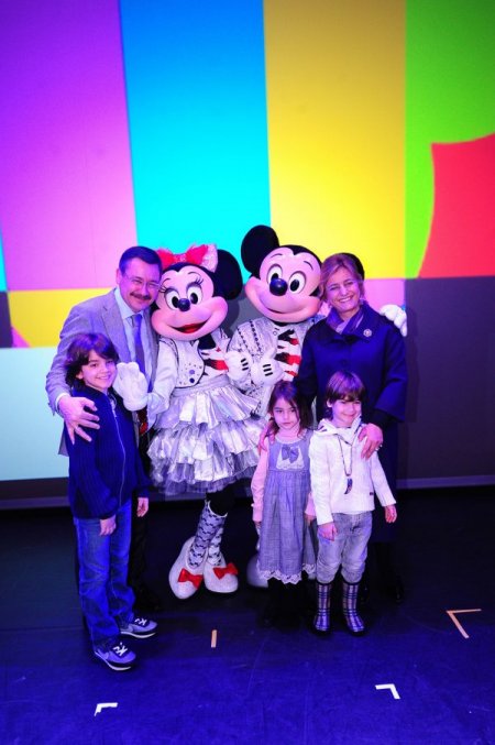 Başkentli çocuklar Mickey ile tanıştı