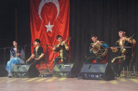 Başkentte Azeri türkülerle coşkulu Nevruz kutlaması