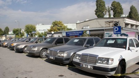 Başkent'te 'kaçak otomobil' operasyonu