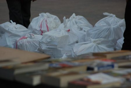 Başkent'te korsan kitap operasyonu