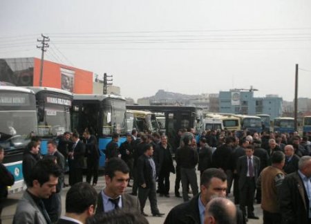 Başkent'te Özel Halk Otobüsleri Pazartesi Günü Çalışmayacak