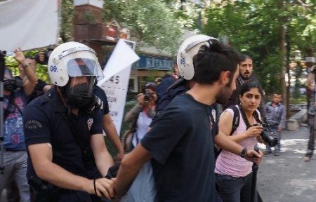 Başkent'te Reyhanlı protestosuna polis müdahalesi: 10 gözaltı