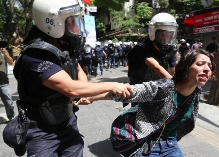 Başkent'te Reyhanlı protestosuna polis müdahalesi: 10 gözaltı