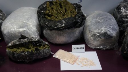 Başkent'te uyuşturucu operasyonu: 12 kişi tutuklandı