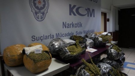 Başkent'te uyuşturucu operasyonu: 12 kişi tutuklandı