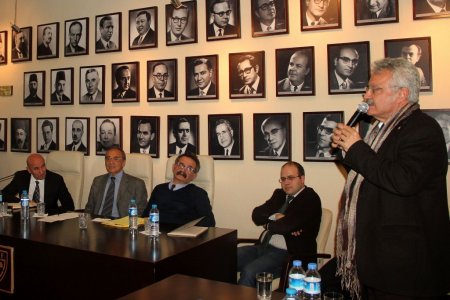 Başkent'te 'Yavaş Şehir' paneli