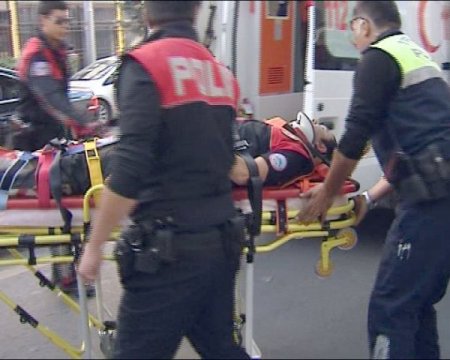Başkent'te Yunus motosikleti kaza yaptı: 2 polis yaralı