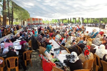 Başlamış köyünde 8 yıldır Kutlu Doğum etkinliği tertipleniyor