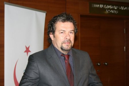 Baştuğ: Hekimlerin fedekarlığının karşılığı şiddet olmamalı