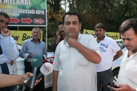 Batan teknede ölen kaçakların yakınlarının bekleyişi sürüyor