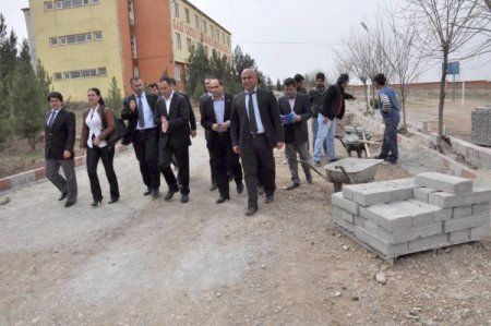 Batman Belediyesi 35 Okulun Çevre Düzenlemesini Yapacak