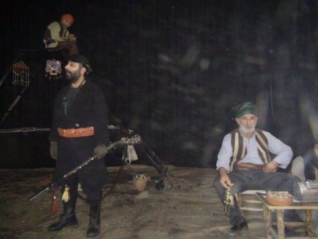 Batman Belediyesi Şehir Tiyatrosu ilk oyununu sahneledi