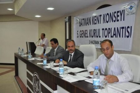 Batman Kent Konseyi'nde Başkan Değişti