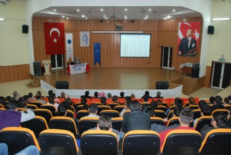 Batman Üniversitesi'nde Sgk Konferansı