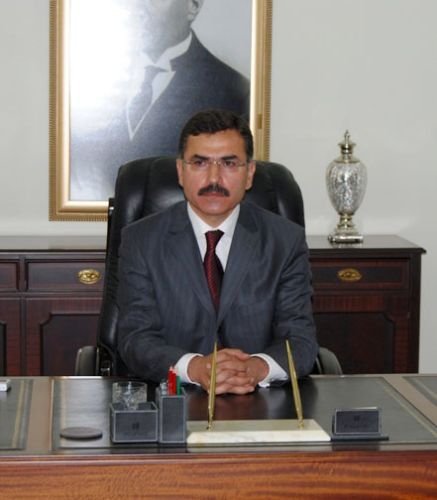 Batman Valisi Turhan: Uyuşturucuyla Mücadelede Herkese Görevler Düşüyor