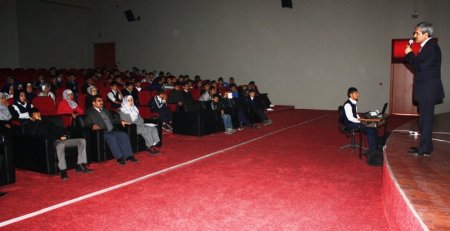 Batman'da 'Dinin direği namaz' konulu program düzenlendi