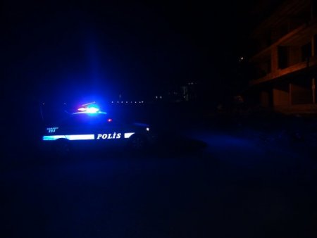 Batman'da polis aracına bombalı saldırı