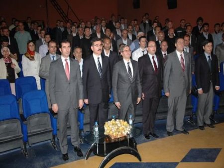 Batman'daki Dernek Yöneticileri Seminerde Bir Araya Geldi