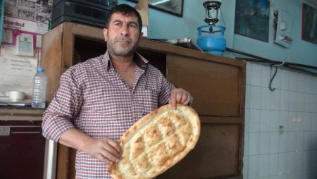 Batmanlı Fırıncılar, Ucuza Satılan Ekmeğin Gramajının Denetlenmesini İstedi