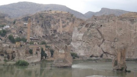 Batmanlı rehber çocuklar Hasankeyf’in ziyarete açılmasını dört gözle bekliyor