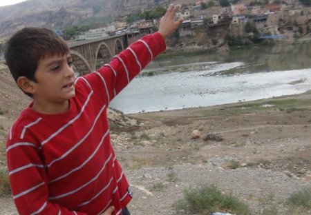 Batmanlı rehber çocuklar Hasankeyf’in ziyarete açılmasını dört gözle bekliyor