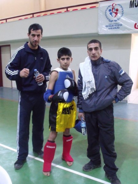 Batmanlı sporcular Tayland boksu şampiyonasından 13 madalyayla döndü