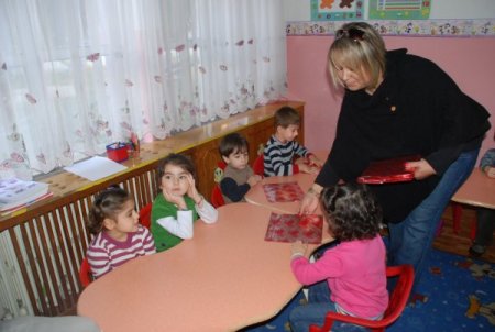 Bayan gazetecilerden anlamlı ziyaret