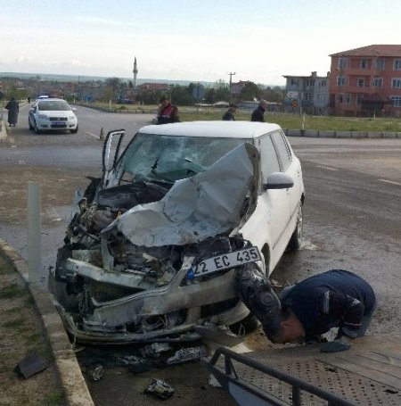 Bayan öğretmenlerin aracı kaza yaptı: 5 yaralı