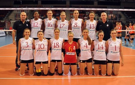 Bayanlar voleybolda Süper Kupa, Eczacıbaşı Vitra'nın oldu