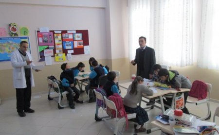 Bayburt Özel Aba Koleji'nden öğrencilere İngilizce yarışması