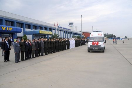 Bayburtlu şehit Karakaşoğlu, Trabzon'da törenle karşılandı