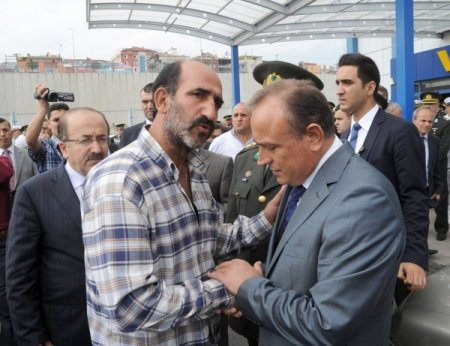 Bayburtlu şehit Karakaşoğlu, Trabzon'da törenle karşılandı