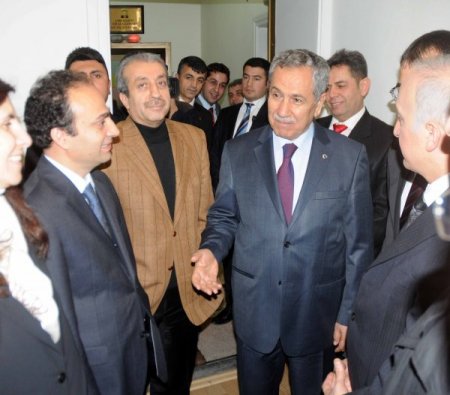 Baydemir, İlk Kez Trt Şeş Stüdyosuna Girdi