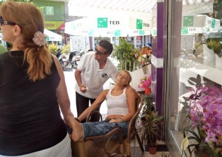 Bayıltan Sıcak, 112'ye Fazla Mesai Yaptırıyor