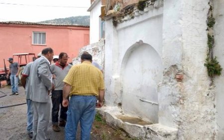 Bayındır'da 'Alâ Su' yeniden çeşmelerden akmaya başladı