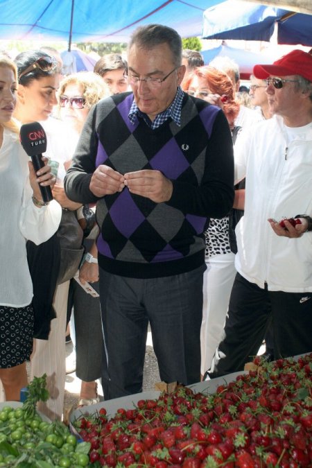 Baykal, Mhp'ye Sahip Çıktı: Kasetlerin Arkasında Büyük Bir Kurgu Var