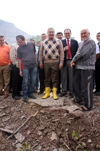 Baykal: Pkk'nın Dağdan İnip Normal Hayata Dönmesini Memnuniyetle Karşılıyorum